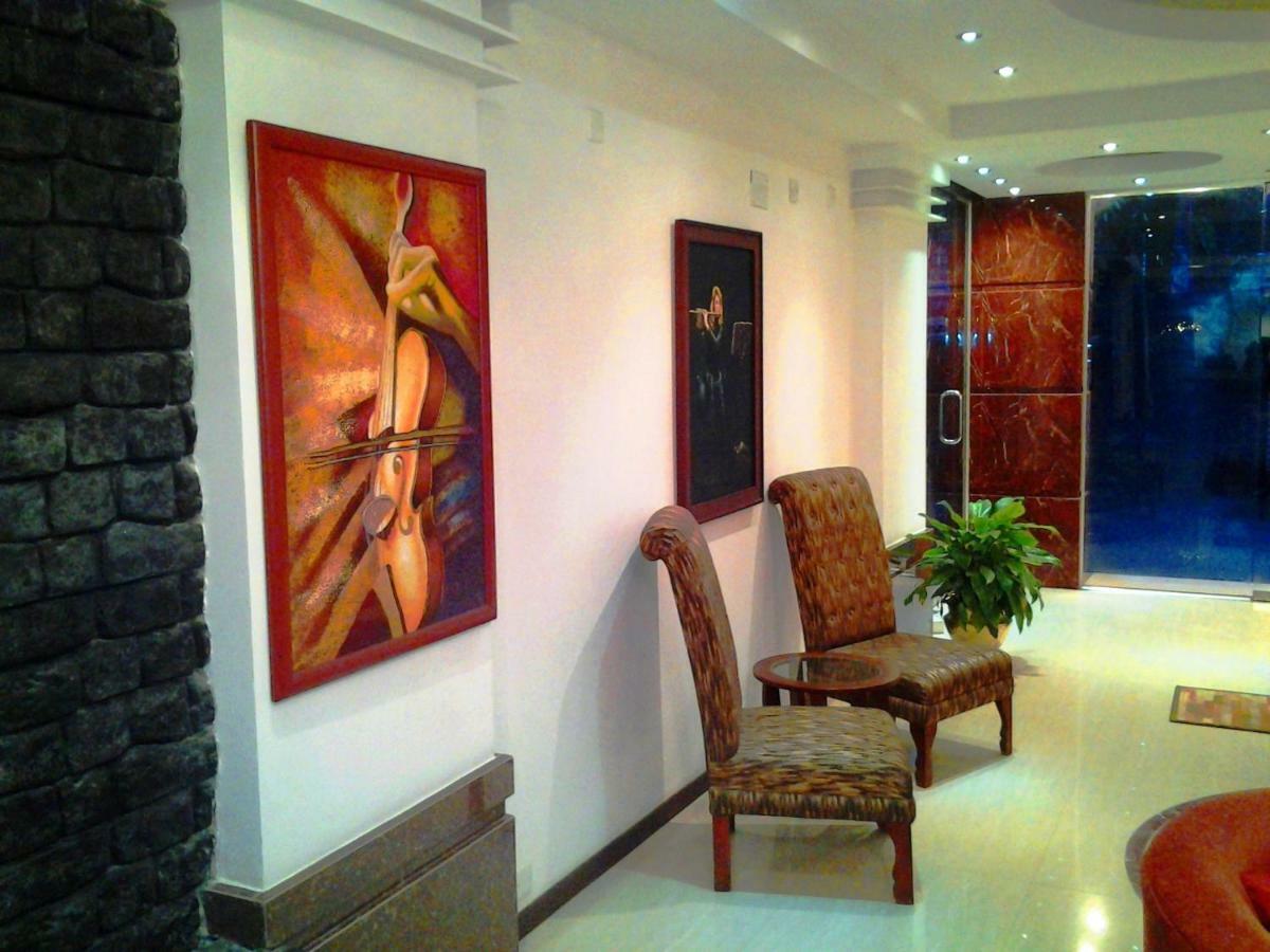 Grand Oriental Hotel Dhaka Exterior photo